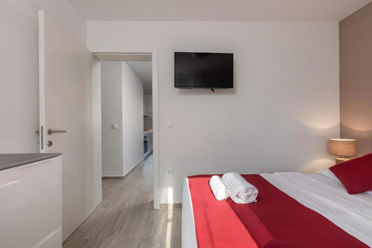 נין Apartments Cesare מראה חיצוני תמונה