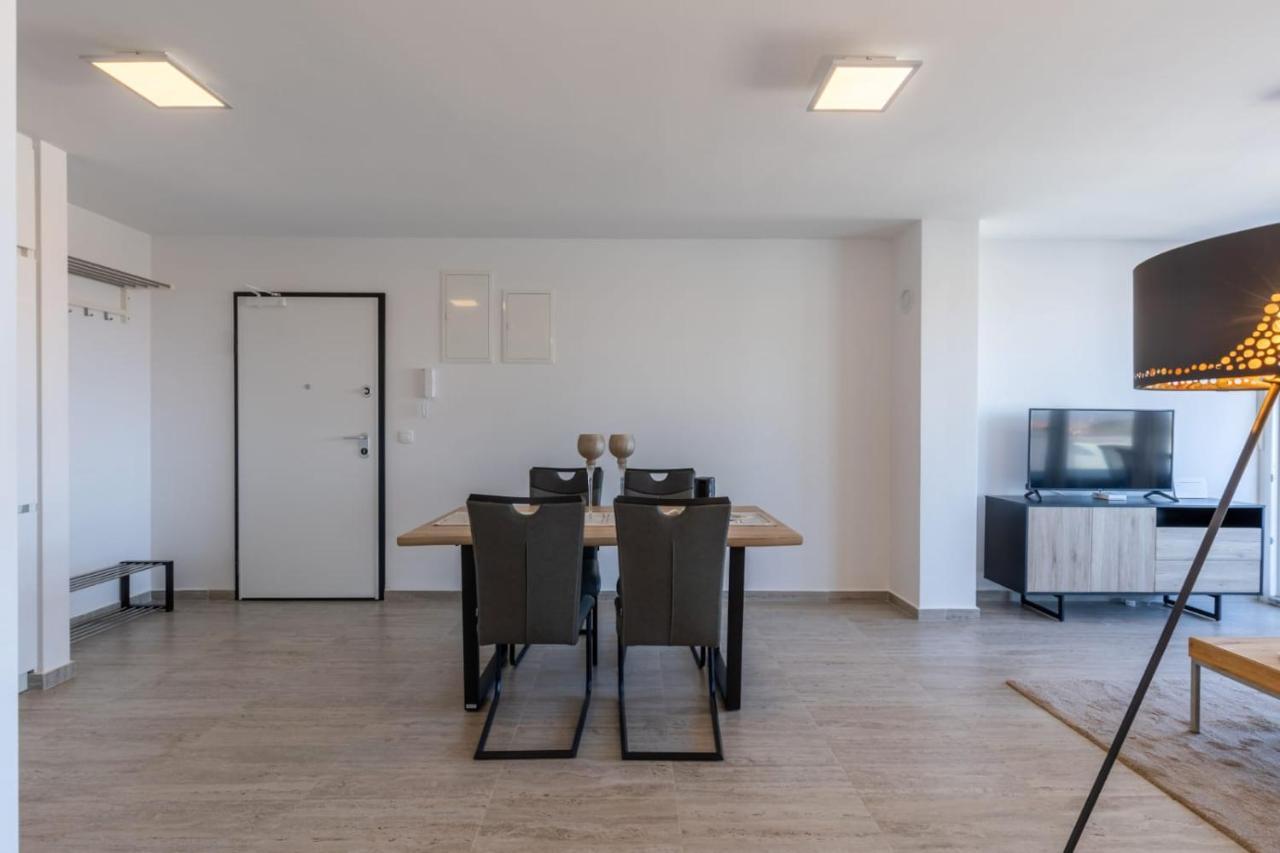 נין Apartments Cesare מראה חיצוני תמונה