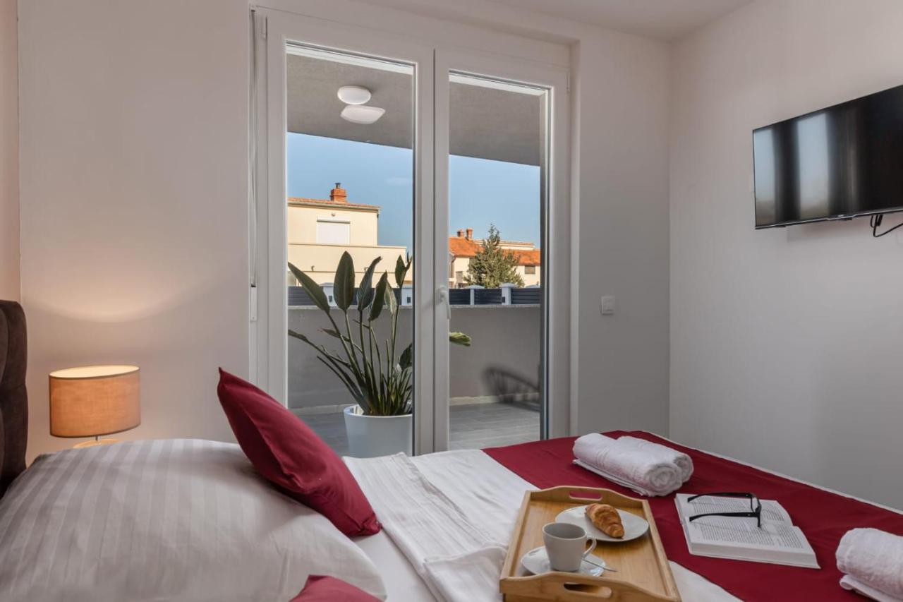 נין Apartments Cesare מראה חיצוני תמונה
